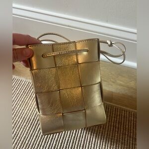 Gold Woven Leather Bag
Cross body